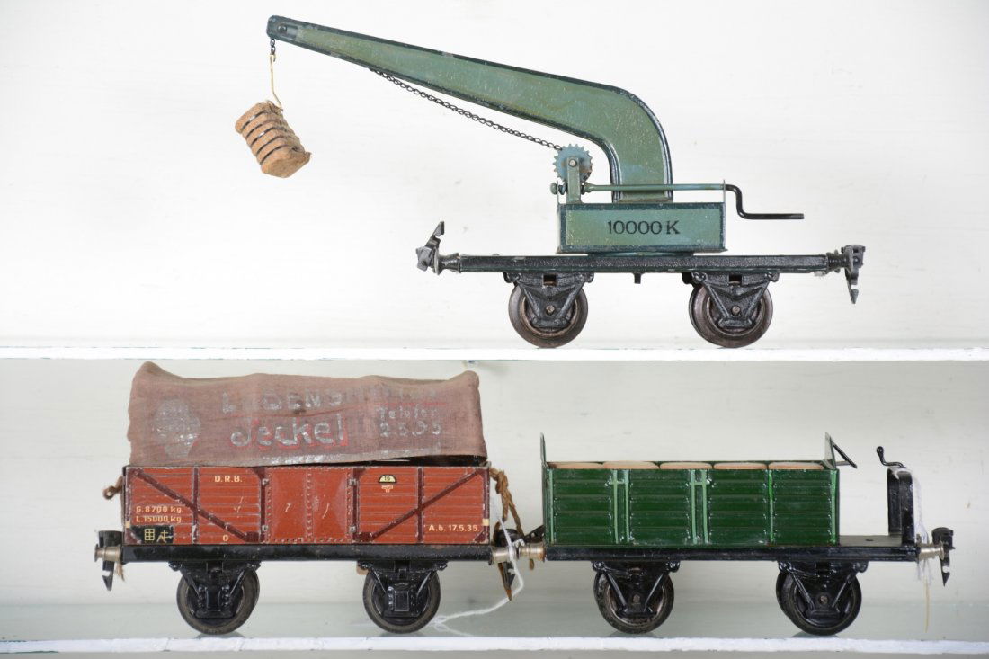 3 Marklin 20cm Freight Cars (1 of 4)