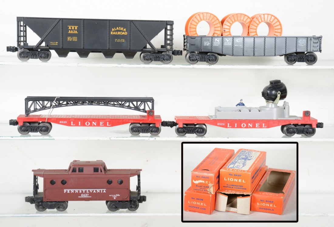 Boxed Late Lionel Freight Cars (1 of 6)