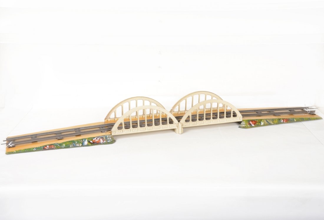 Super 128cm Marklin 4pc Bridge (1 of 2)