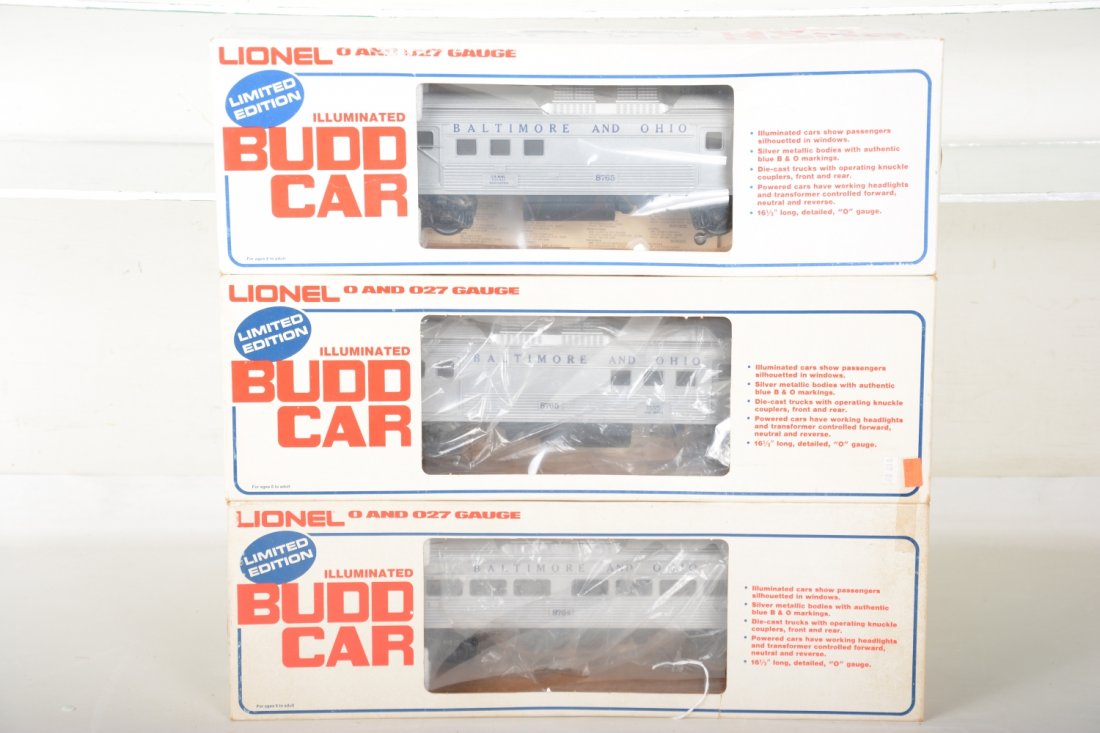 Lionel B&O Budd Car Set (1 of 2)