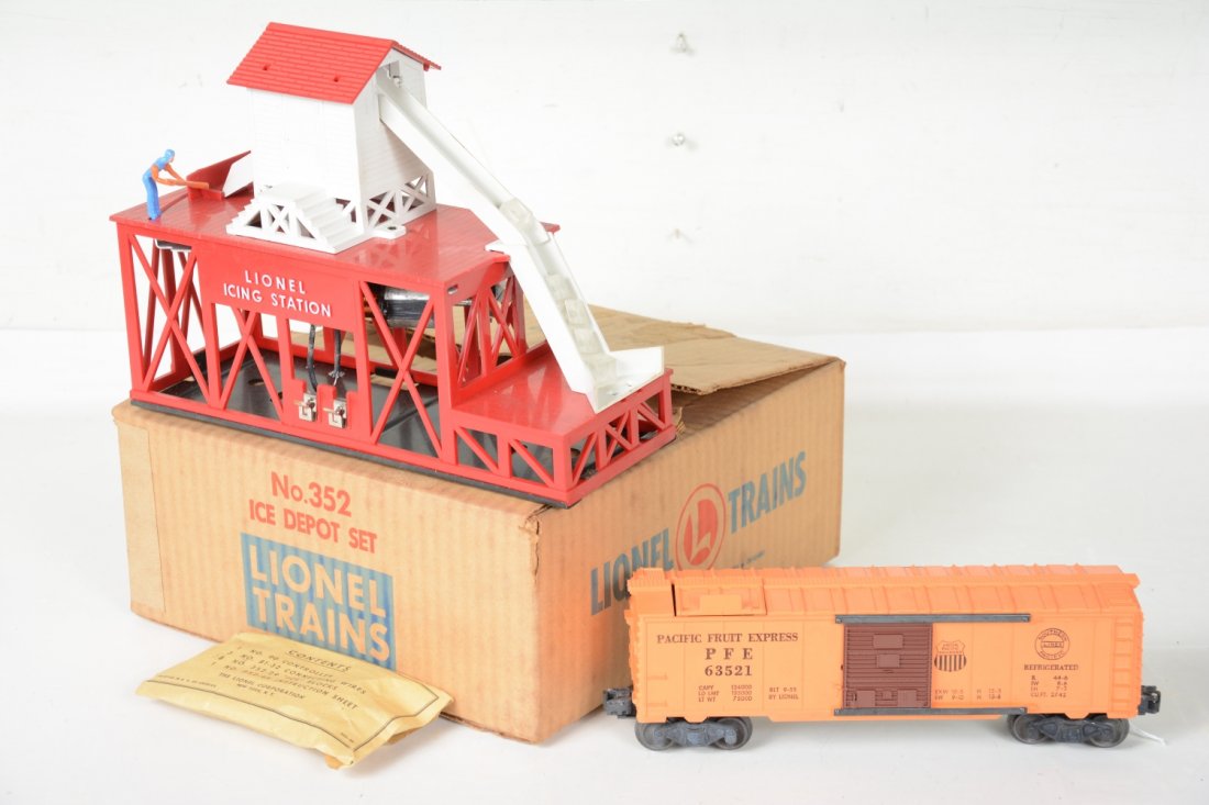 Nice Boxed 352 Icing Station (1 of 4)