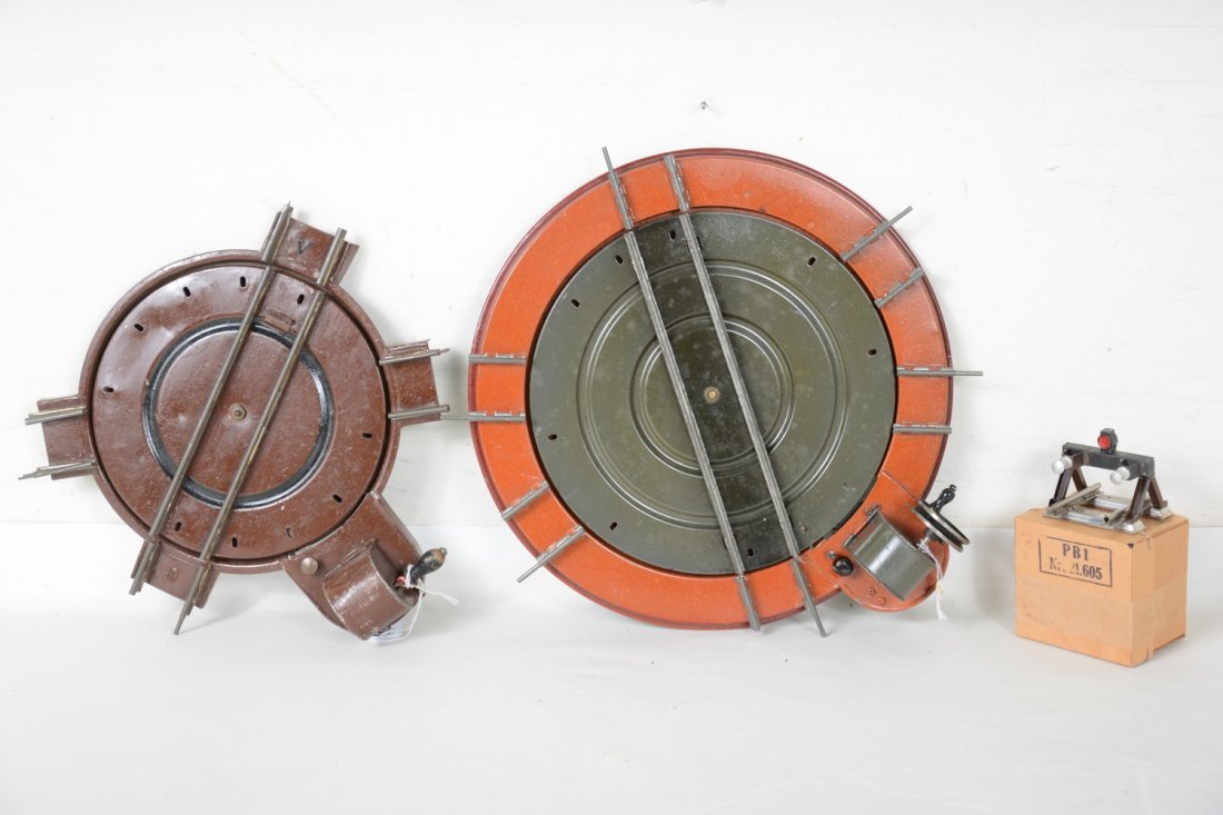 Marklin O Ga Turntable & Bumper Lot (1 of 2)