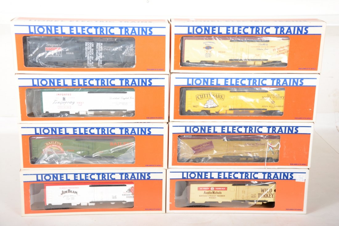 Lionel Liquor Billboard Reefers (1 of 2)