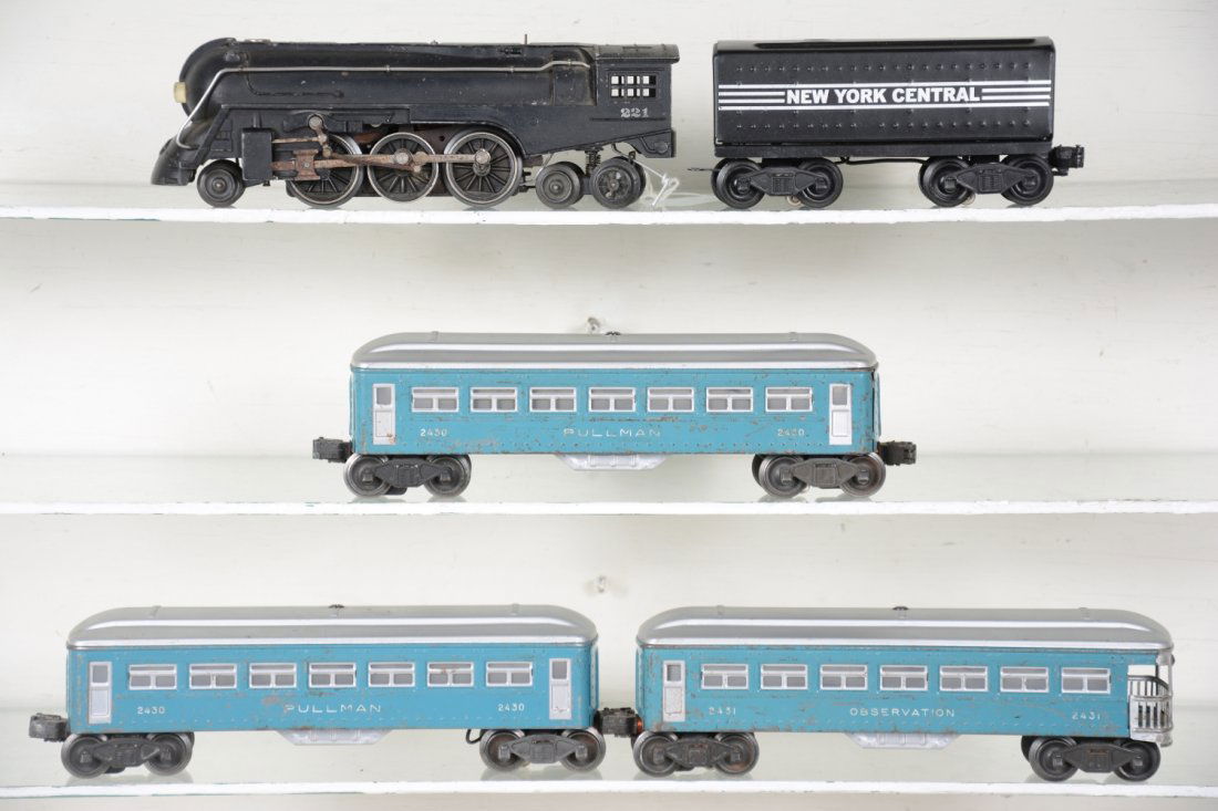 Lionel 221 Passenger Set (1 of 4)
