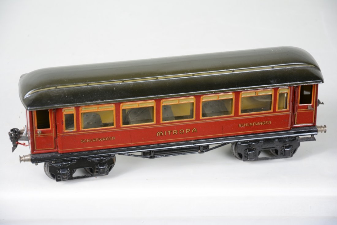 33cm Marklin 1886/1 Mitropa Sleeper with Interior (1 of 5)