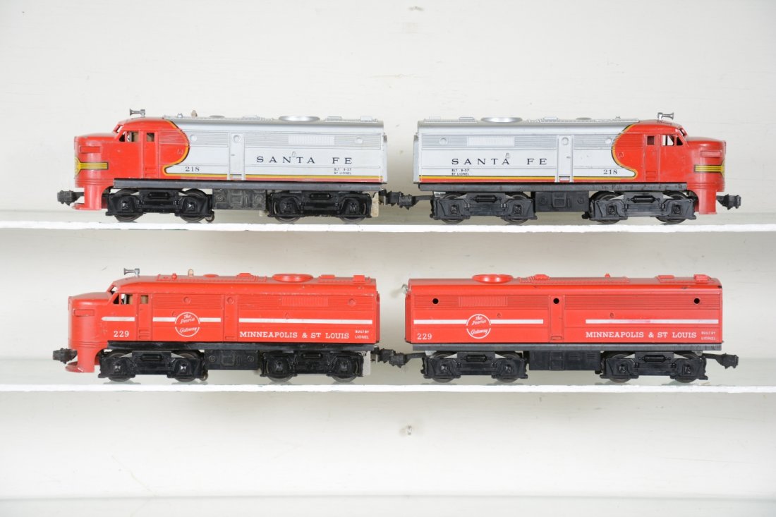 Lionel 229 & 218 Alco Pairs: Includes a 229 & 229C M&StL AB diesels, replaced cowl; 218 SF AA diesels, 1 cowl broken, oxidation on frames, C5