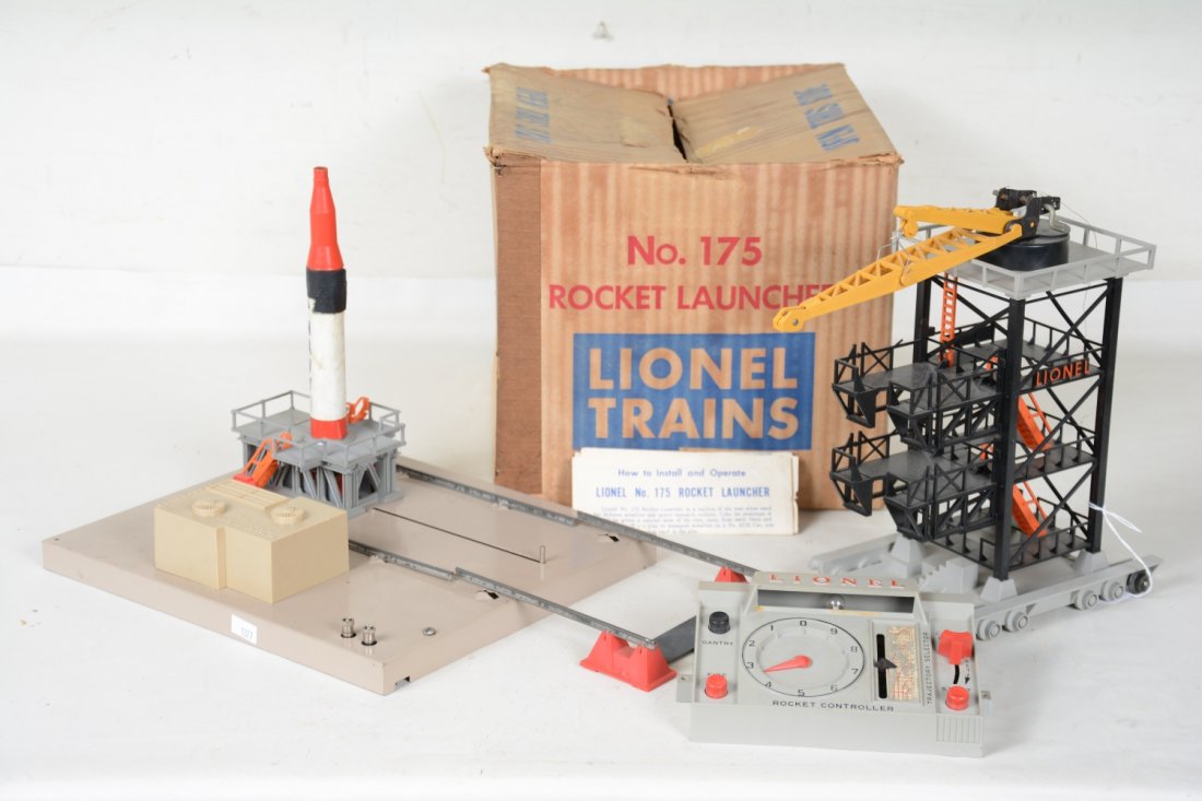 Boxed Lionel 175 Rocket Launcher (1 of 2)