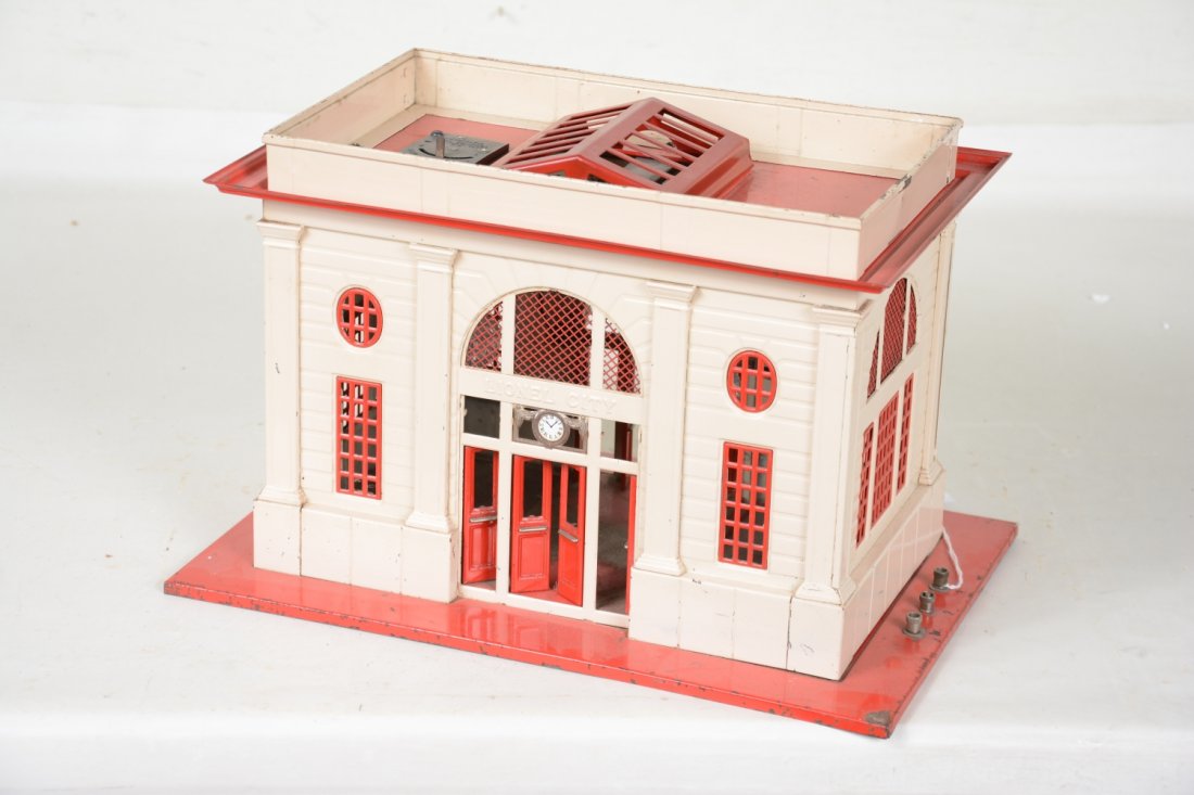 Lionel 115 City Station (1 of 2)