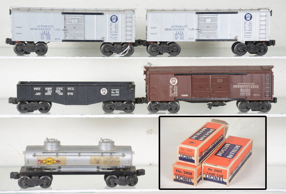 Early Lionel Freight Cars (1 of 6)
