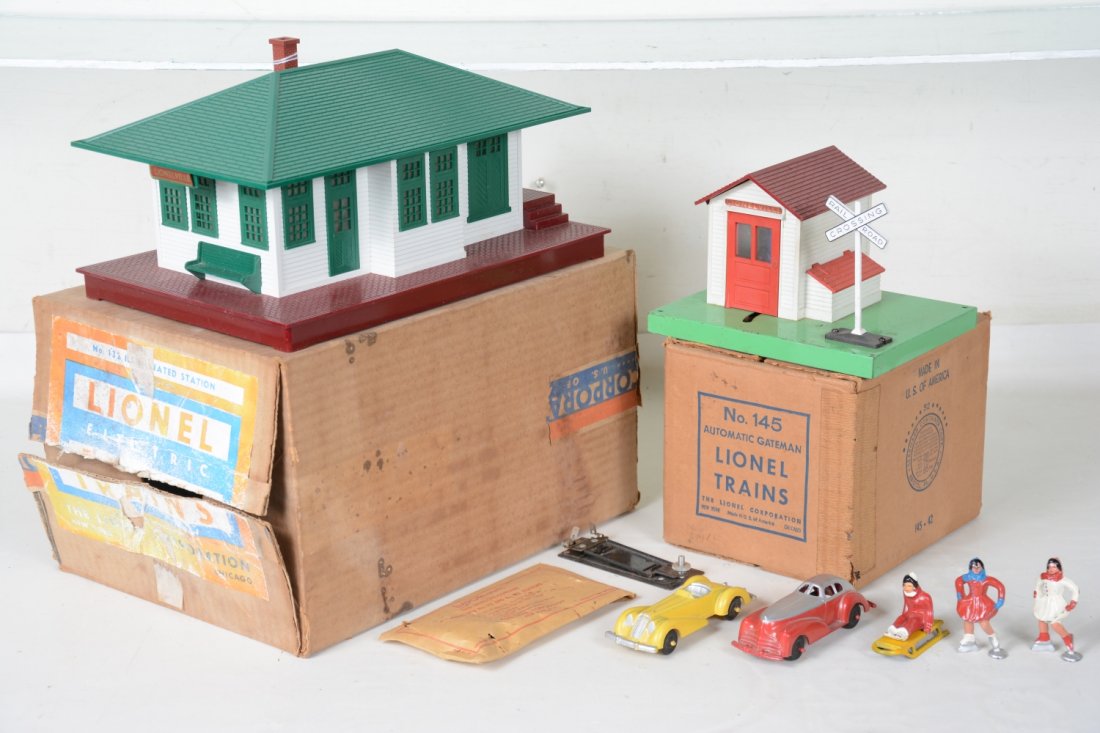 Boxed Lionel Accessories, Plus (1 of 2)