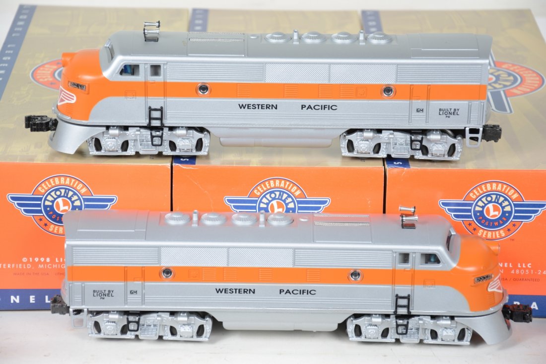 Lionel 18191 & 18197 AP F3 ABA Diesels (1 of 3)