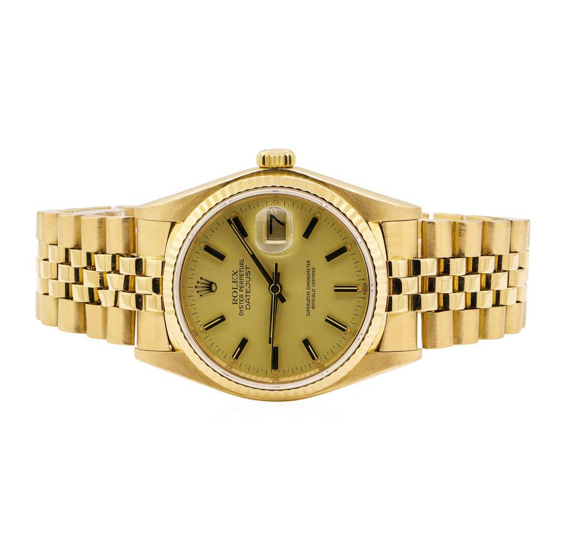 Rolex Oyster Perpetual Datejust Wrist Watch - 18KT: One man's, hand crafted and machine milled Rolex Oyster perpetual Datejust wrist watch electronically tested 18KT yellow gold, Serial#: 6370781, Case: 36mm, Crown: screw-down, Bezel: fluted gold, Crys