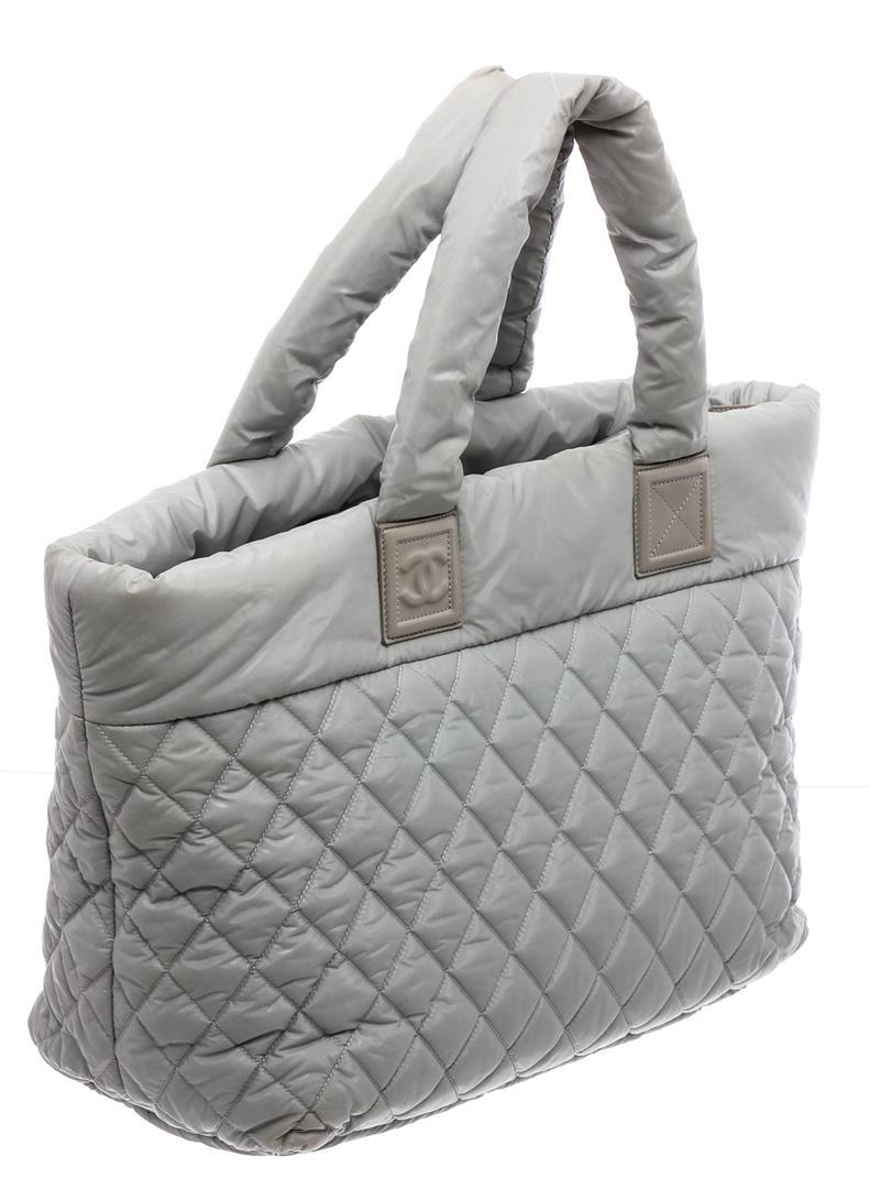 chanel grey quilted bag