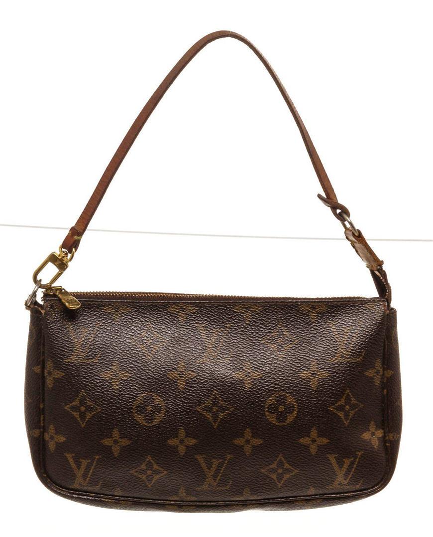 Louis Vuitton Brown Monogram Pochette Wallet: Louis Vuitton Brown Monogram Pochette Wallet. Louis Vuitton Brown Monogram Pochette Clutch Bag with material monogram canvas, gold-tone hardware, trim tan vachetta leather, interior slip pocket, shoul