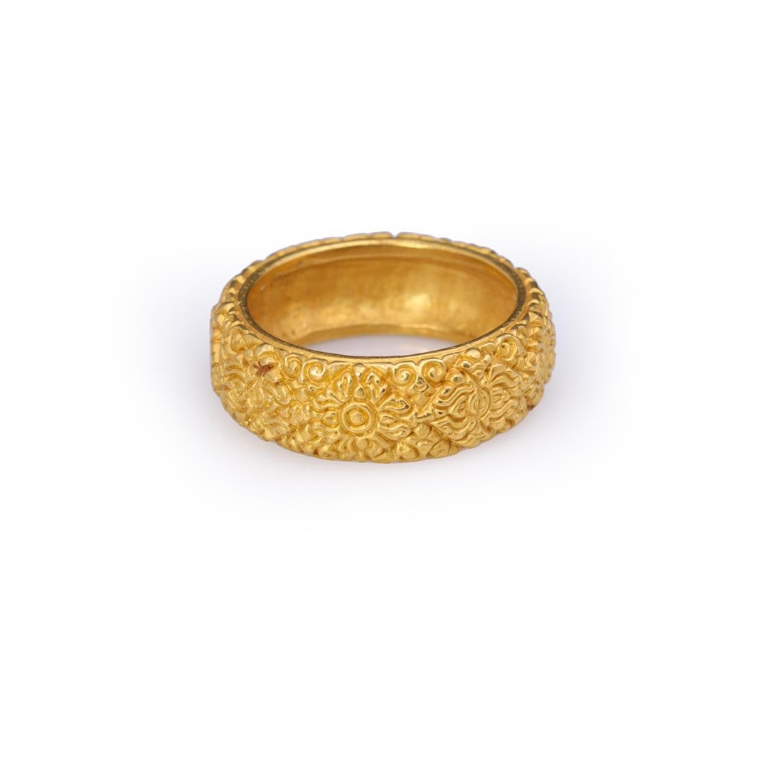 22k Yellow Gold Cambodian Ring: Very fine 22k yellow gold Cambodian ring with intricately molded design to surface; gross weight 14.4 g, size 9