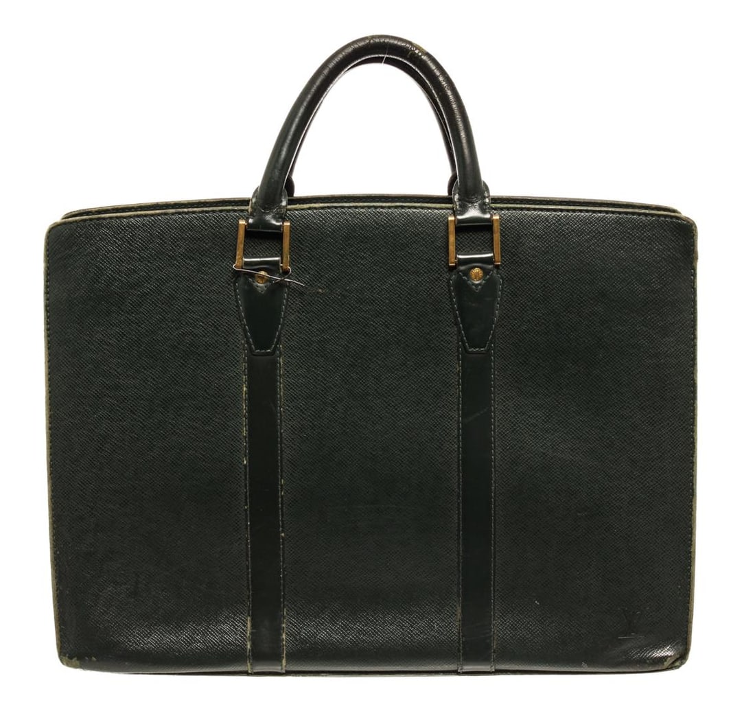 Louis Vuitton Business Bag Travel Bag: Louis Vuitton Business Bag Travel Bag. Brand: Louis Vuitton, Style: Business Bag, Type: Travel Bag, Exterior color: Green, Exterior material: Taiga, Interior color: Green, Interior material: Canvas, L
