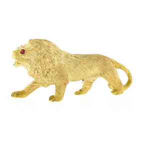 Vintage 18K Yellow Gold Detailed Textured Standing Lion w/ Ruby Eye Brooch Pin (1 of 6)