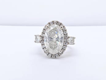 6.30 ctw Diamond Ring - 14KT White Gold