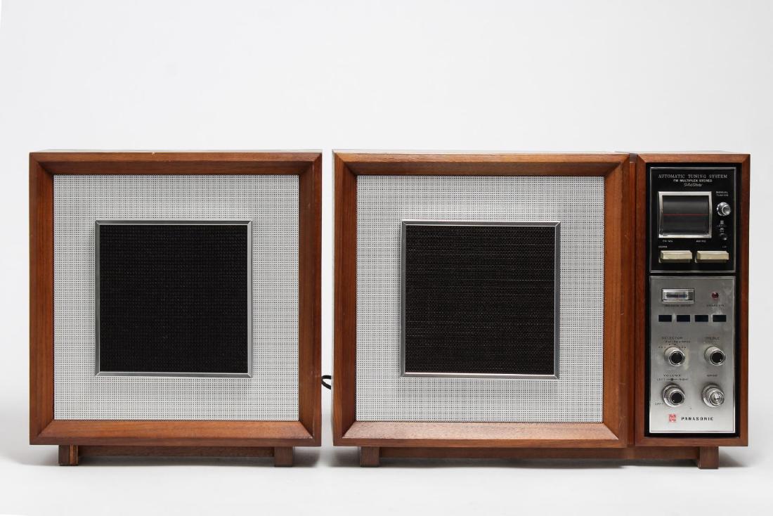 Vintage Panasonic FM Multiplex Stereo (1 of 2)
