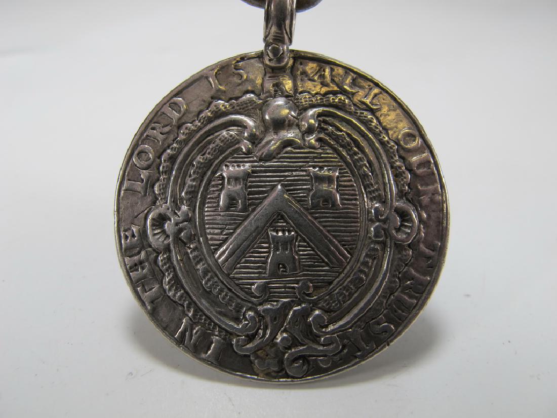 Antique Georgian Masonic sterling jewel pendant: Antique Georgian Masonic sterling jewel pendant. 1 3/8" diameter. Weight: 14 grams (0t oz 9.002209 dwt). Shipping in USA or International please contact both UPS stores for quote: James Lawrence, UPS 