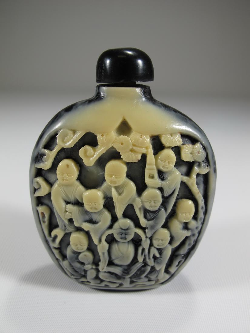 Rare Chinese hand carved stone snuff bottle (1 of 5)