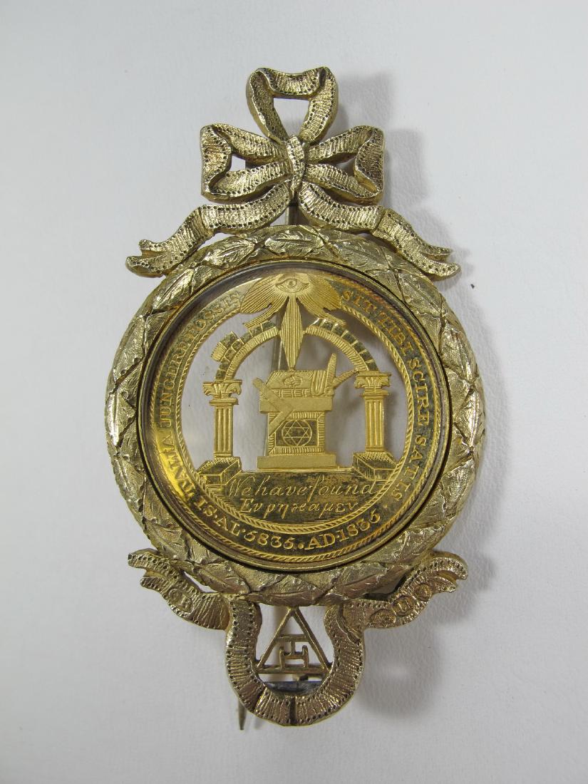 Antique gilded metal Masonic brooch (1 of 5)