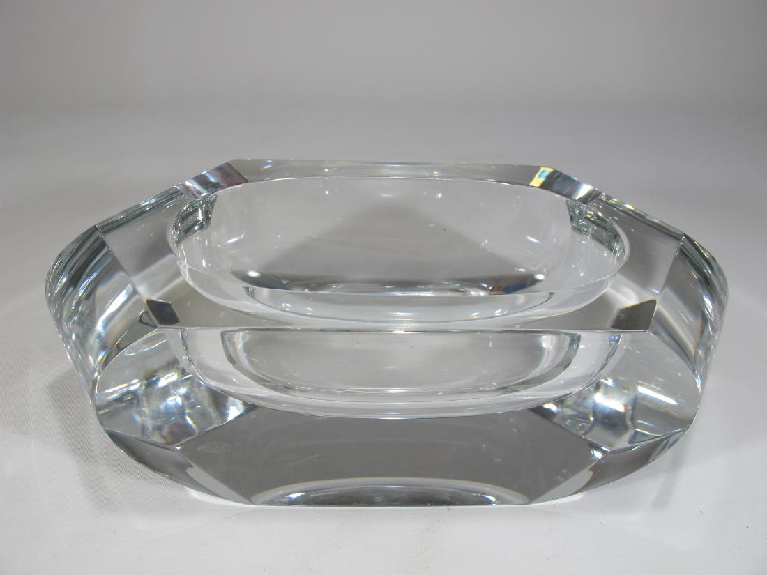 Vintage Baccarat crystal ashtray, signed (1 of 7)