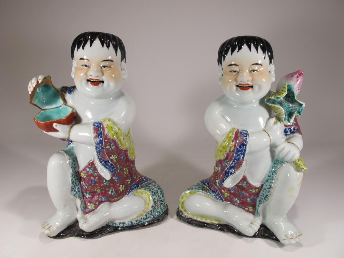 Antique pair of Chinese porcelain statues, signed (1 of 11)