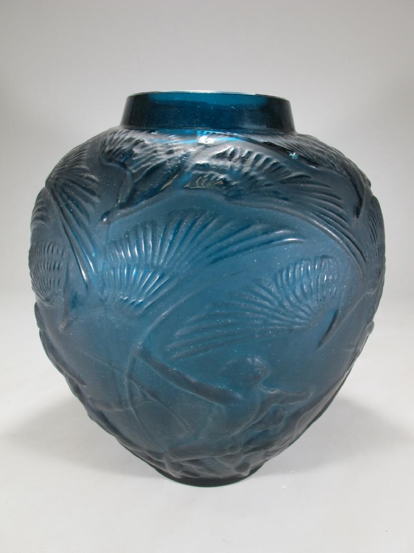 Signed R. Lalique Archers blue glass vase: Signed R. Lalique Archers blue glass vase, probably made by Rigolleau in Argentina years ago. 10 1/8 in H x 8 in W. Shipping in USA or International please contact for quote both UPS stores: 1) : Jame