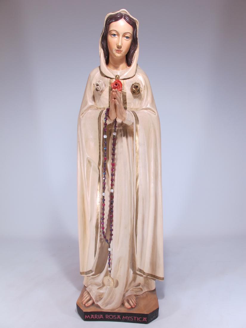 Montichiari Fontanelle Pilgermadonna sculpture: Montichiari Fontanelle Pilgermadonna sculpture, made in plaster with glass eyes. 26 7/8 in H x 8 in W x 7 1/4 in D. Shipping in USA or International please contact for quote both UPS stores: 1) : Davi