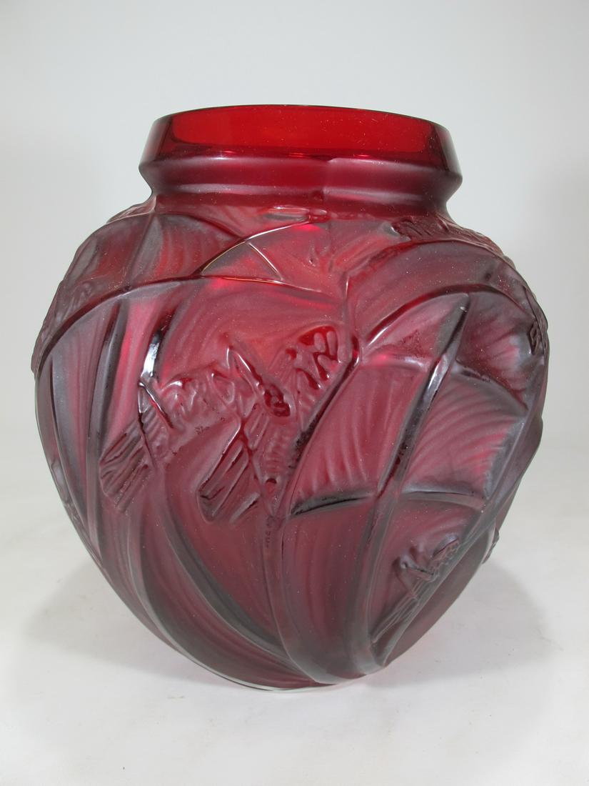 Signed R. Lalique, France red glass vase (1 of 9)