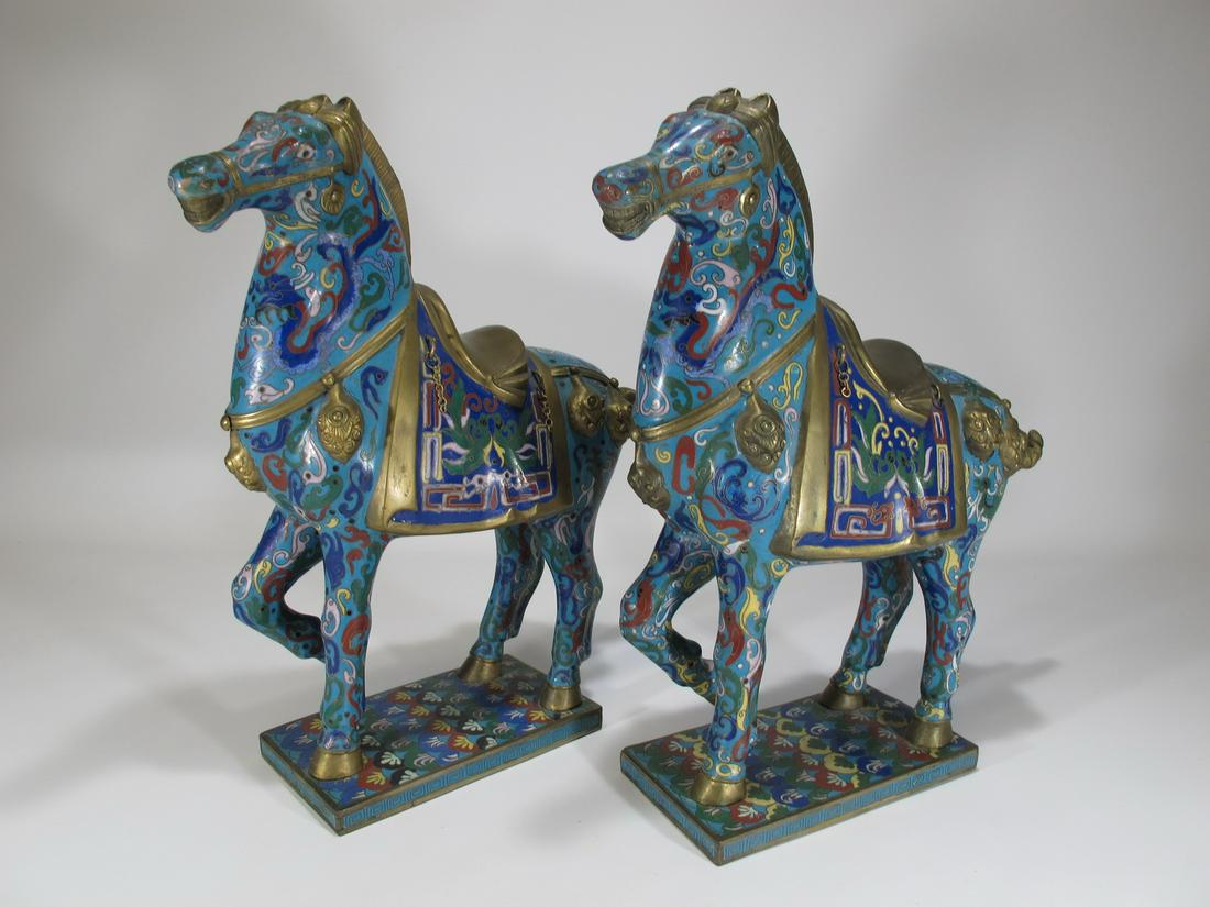 Vintage Chinese pair of cloisonne horses statues (1 of 13)