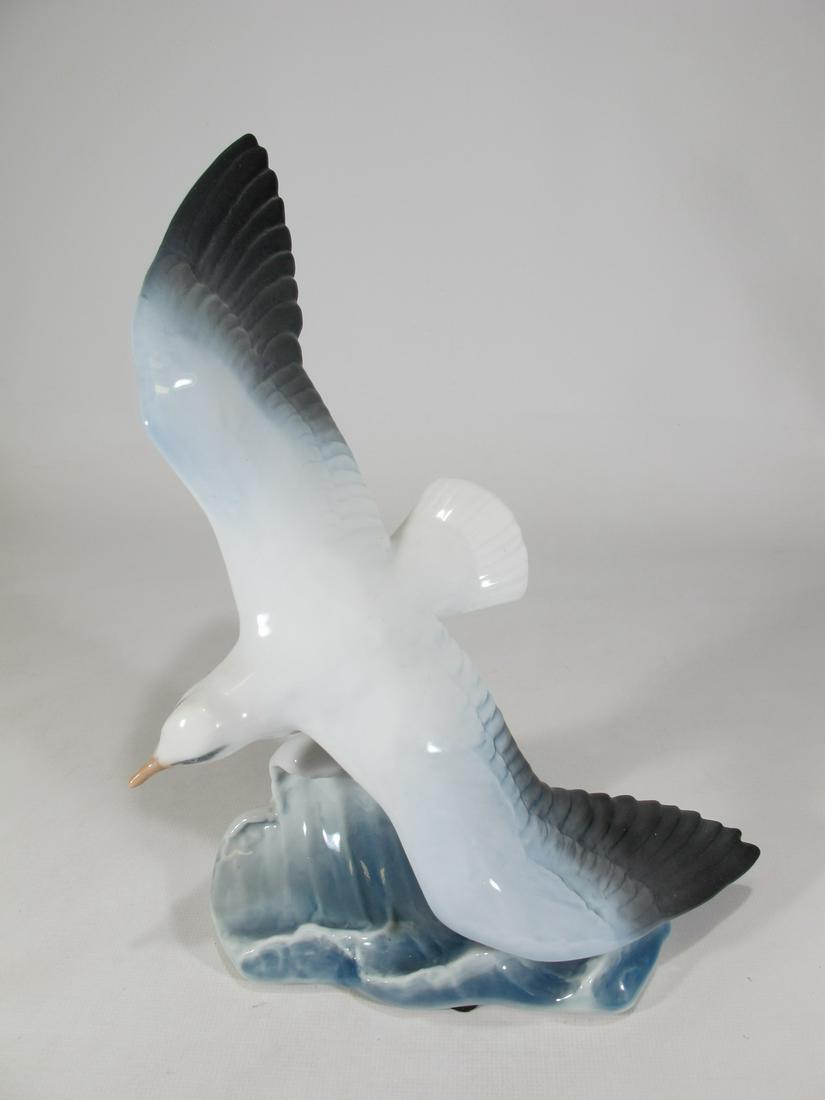 1950 Heidenreich, Rosenthal porcelain seagull statue (1 of 9)