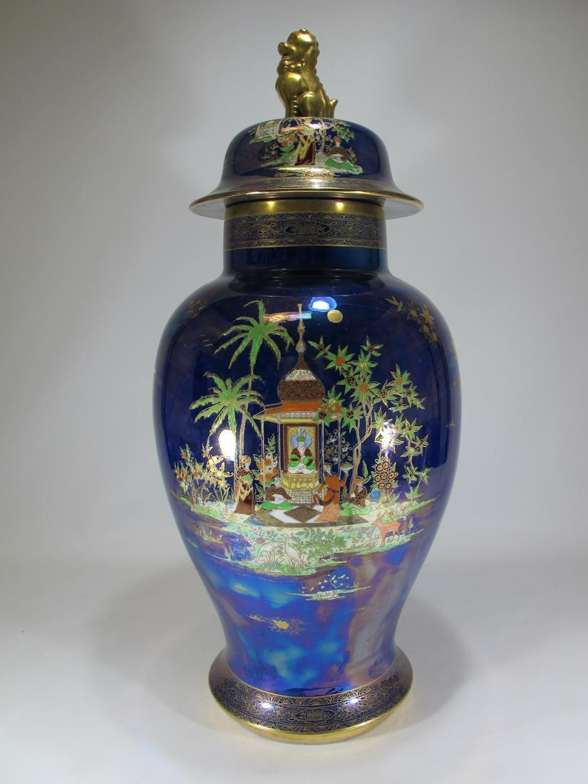 W & R stoke on trent carlton ware porcelain lided vase (1 of 14)
