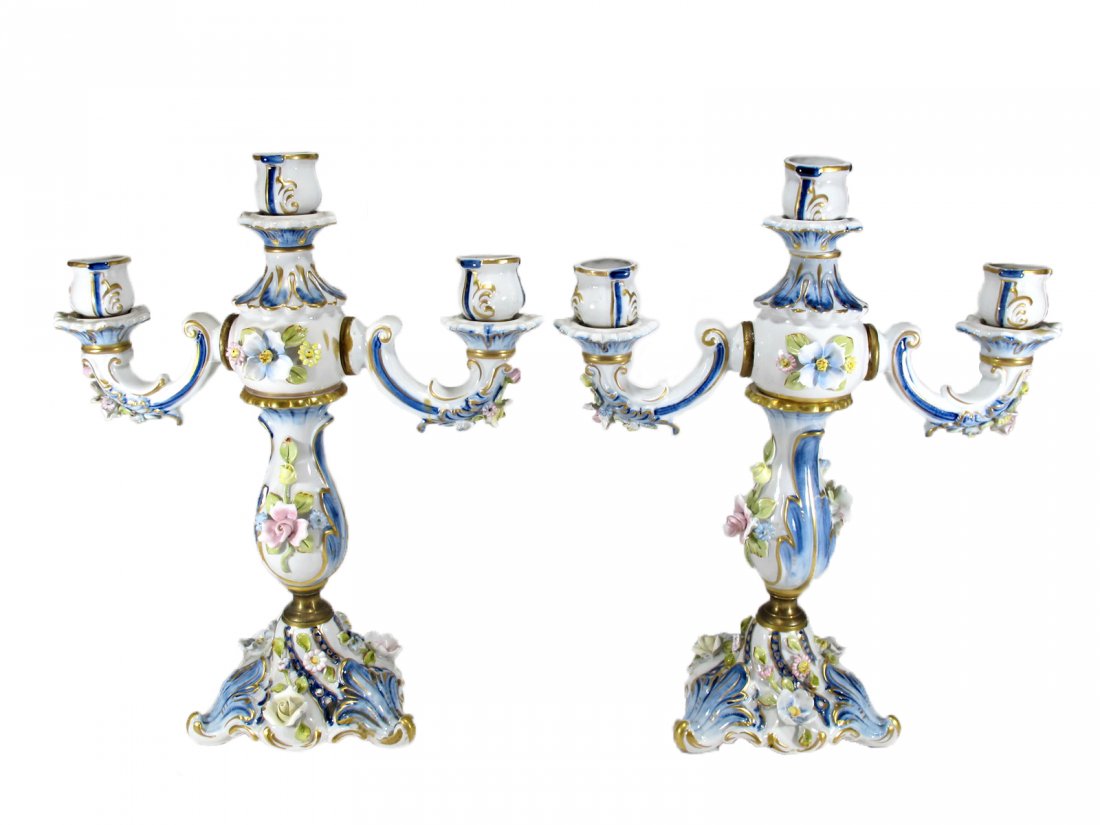 Vintage Capodimonti pair of porcelain candlesticks (1 of 10)