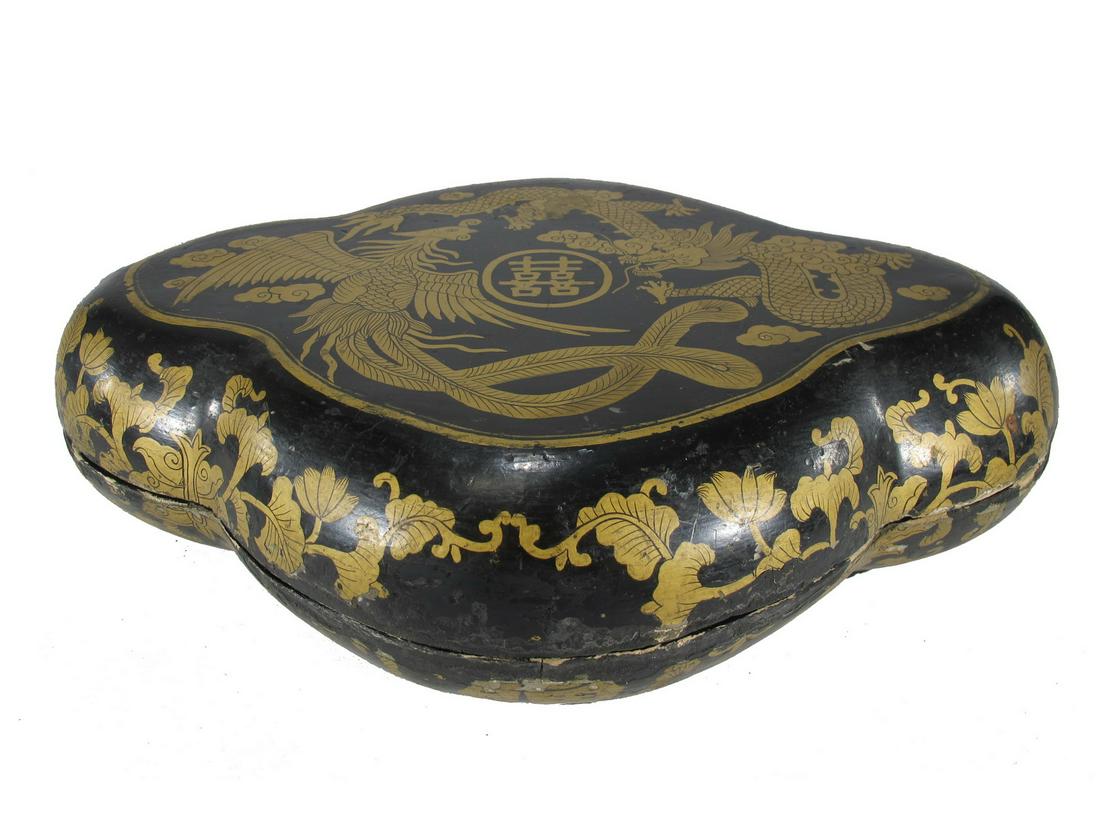 Antique Japanese papier mache box: Antique Japanese papier mache box. 3 5/8” H x 12 7/8” W x 9” D. ANY INVOICE OVER $ 2,000.00 WE WILL ACCEPT PAYMENTS ONLY THROUGH CHECK OR BANK WIRE TRANSFER, SAME FOR INTERNATIONAL B