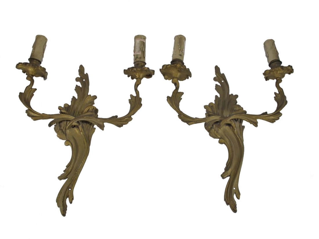 Vintage French pair of bronze wall sconces: Vintage French pair of bronze wall sconces. 17 3/4” H x 13 1/2” W x 3 1/2” D. ANY INVOICE OVER $ 2,000.00 WE WILL ACCEPT PAYMENTS ONLY THROUGH CHECK OR BANK WIRE TRANSFER, SAME FOR INTERNATIONAL