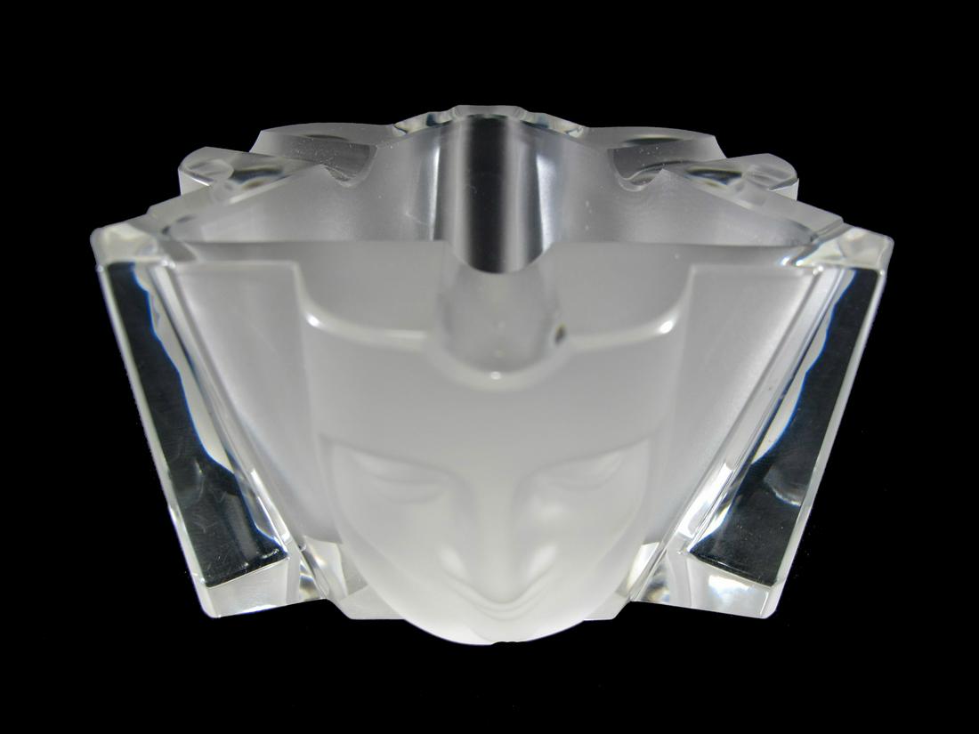 Lalique France Frosted & Clear Glass Ashtray (1 of 6)