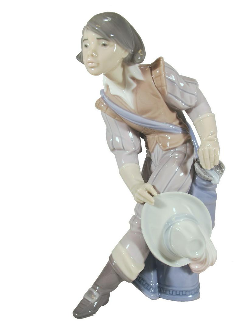 Lladro Musketeer Aramis porcelain by Juan Huerta 06119 (1 of 10)