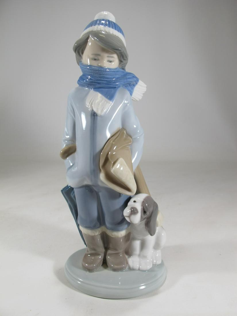 Lladro 5220 Winter porcelain statue (1 of 9)