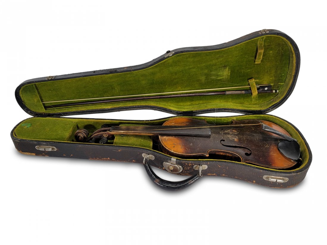 Marked Antonius Stradivarius Cremonensis violin (1 of 9)
