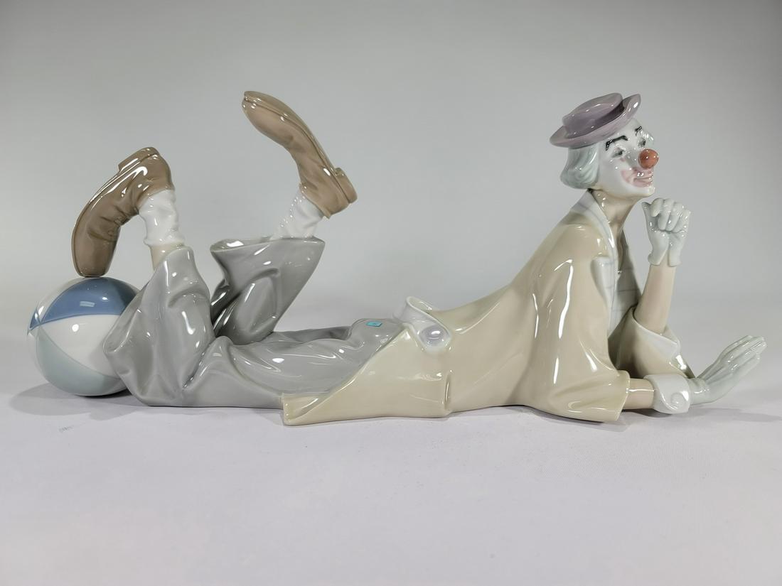 Lladro 4618 Clown by Salvador Furio (1 of 4)