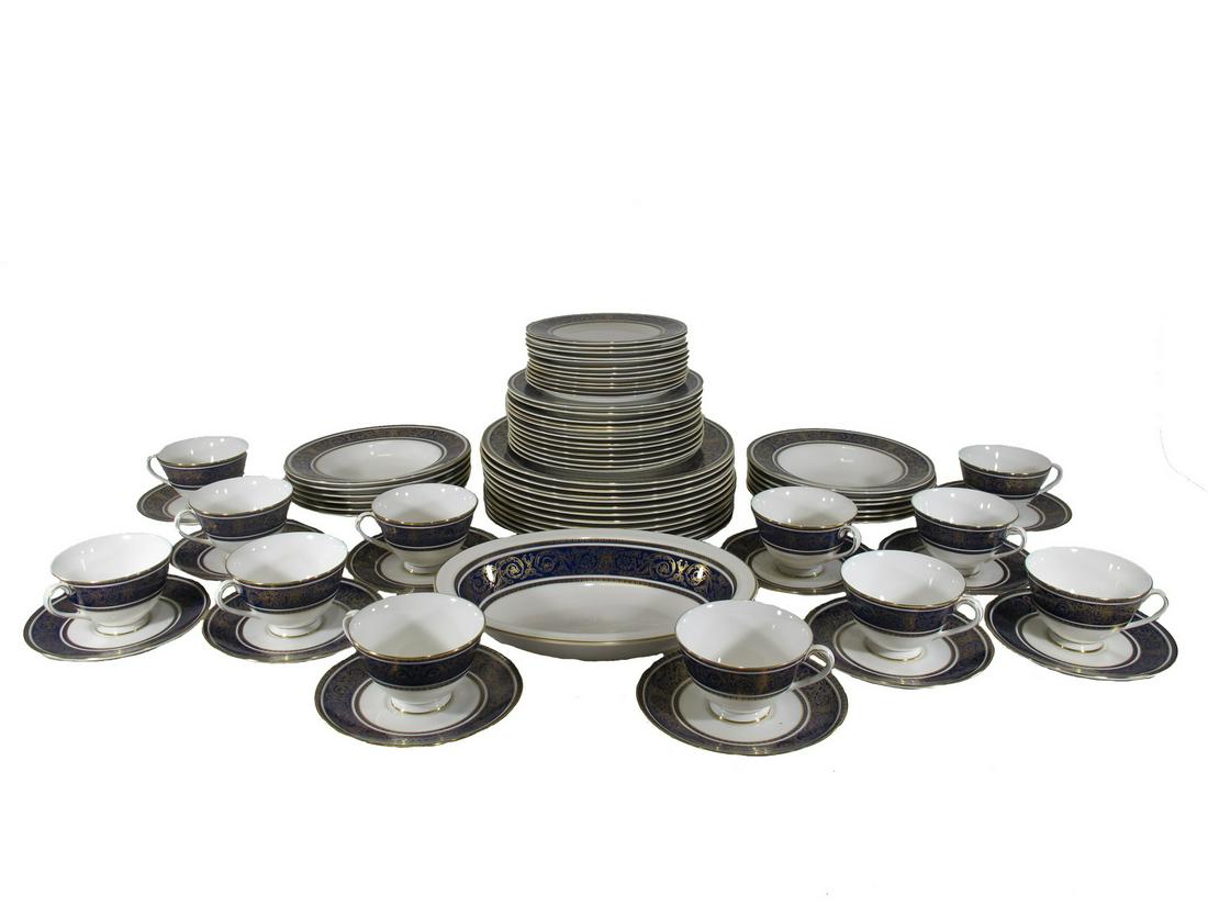 Royal Doulton Imperial Blue 60 pcs set (1 of 9)