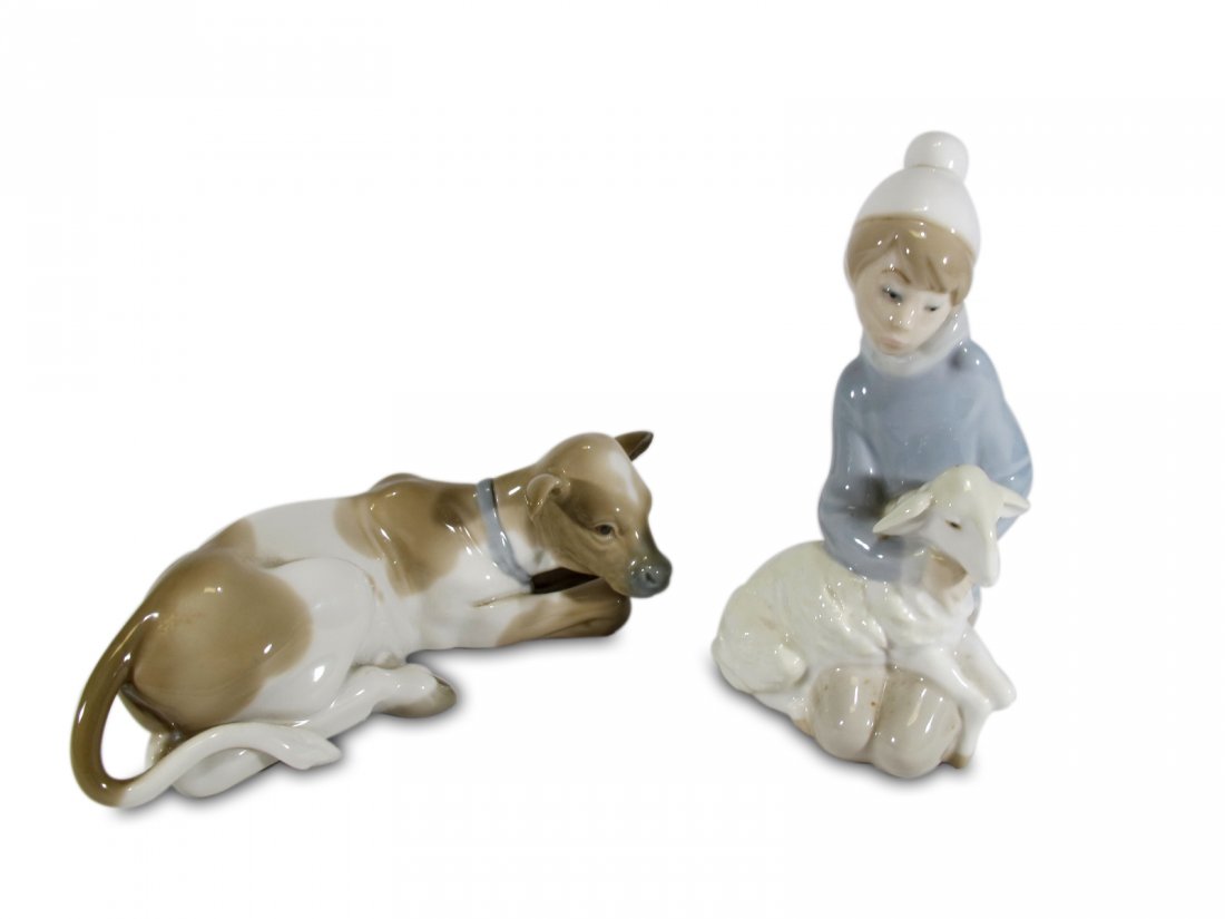 2 Lladro porcelain statues (1 of 7)