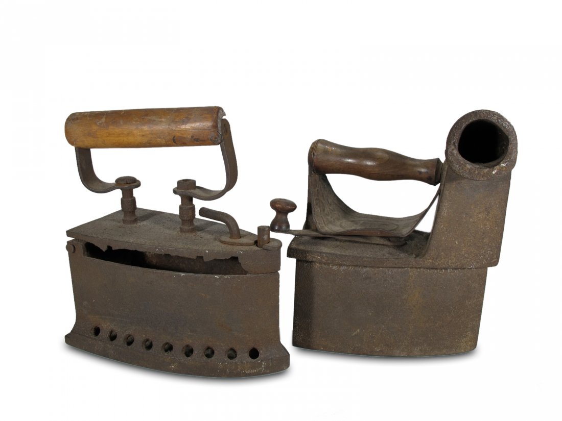 2 antiques irons for the  hot coal (1 of 9)
