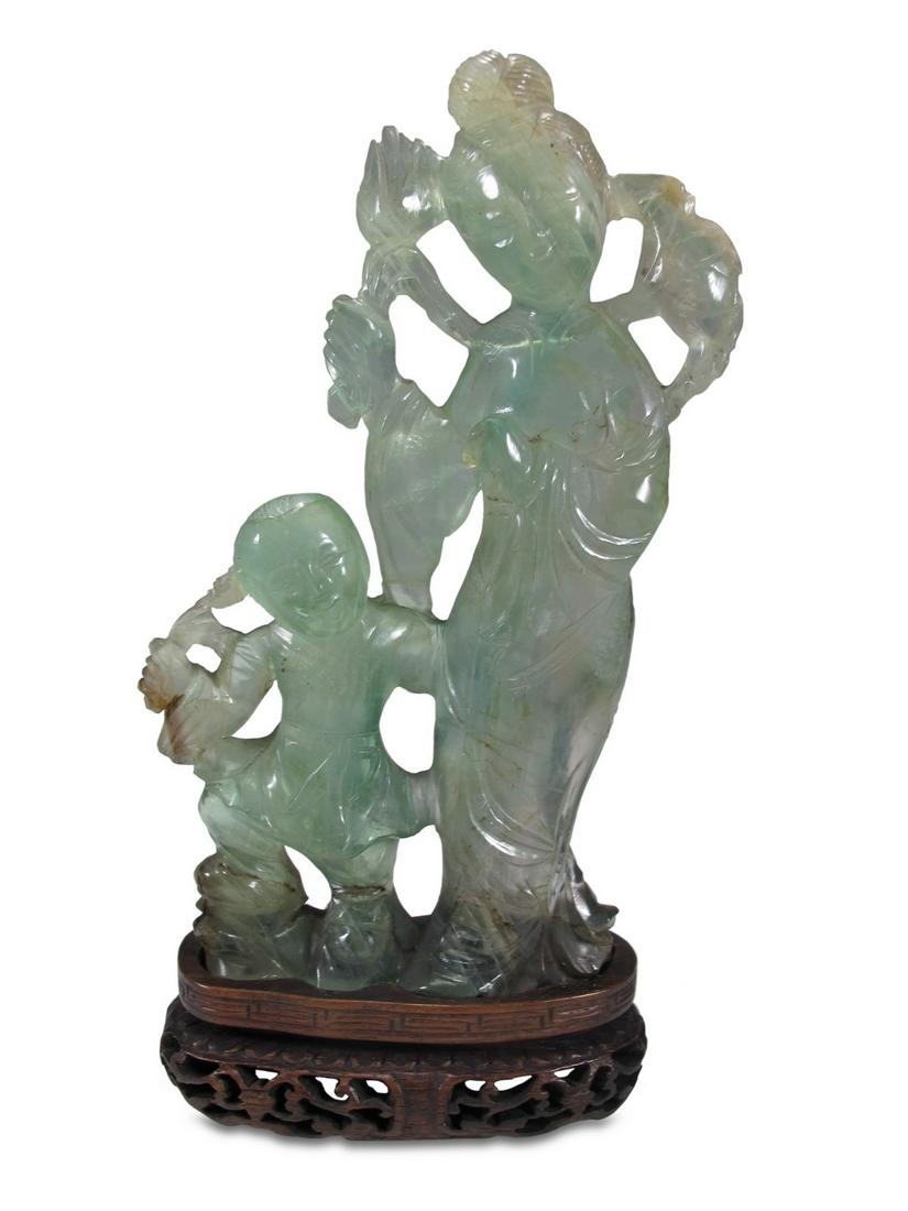 Antique Chinese jade sculpture (1 of 4)