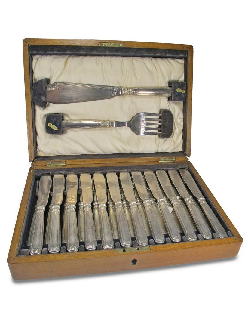 Marked CE Omega 26 pcs silverware in a box (1 of 8)