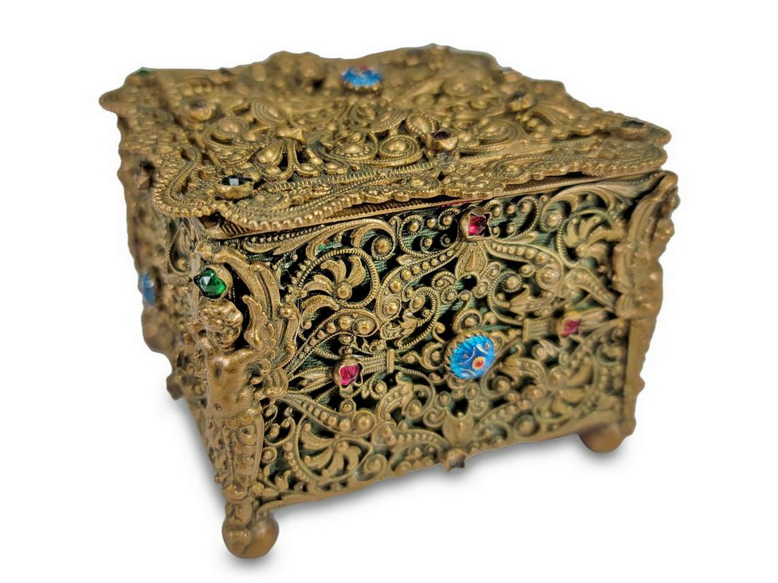Antique fillgree bronze small jewelry box (1 of 7)