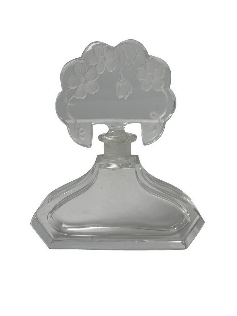 Art Deco French crystal perfurm bottle: Art Deco French crystal perfurm bottle. 5” H x 4 1/4” W x 1” D. ANY INVOICE OVER $ 2,000.00 WE WILL ACCEPT PAYMENTS ONLY THROUGH CHECK OR BANK WIRE TRANSFER, SAME FOR INTERNATIONAL B