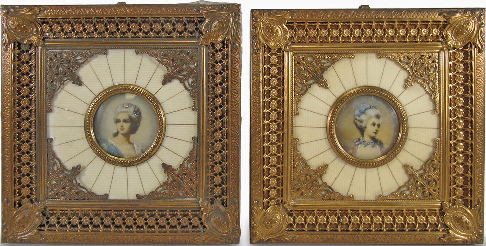 Antique French pair of bronze & bakelite miniatures: Antique French pair of bronze & bakelite miniatures. 5 1/8” H x 5 1/8” W. ANY INVOICE OVER $ 2,000.00 WE WILL ACCEPT PAYMENTS ONLY THROUGH CHECK OR BANK WIRE TRANSFER, SAME FOR INTERNATION
